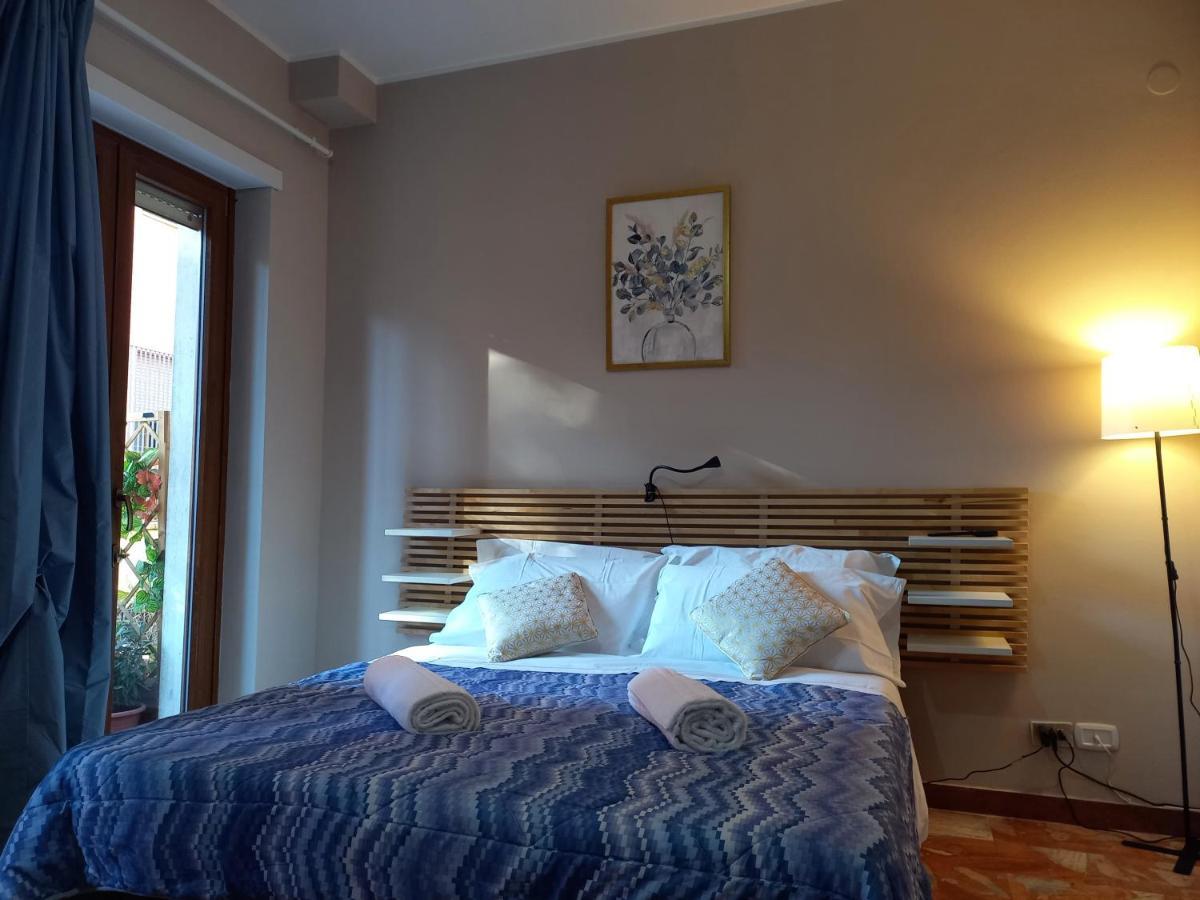 B&B Del Viale LʼAquila Exterior foto